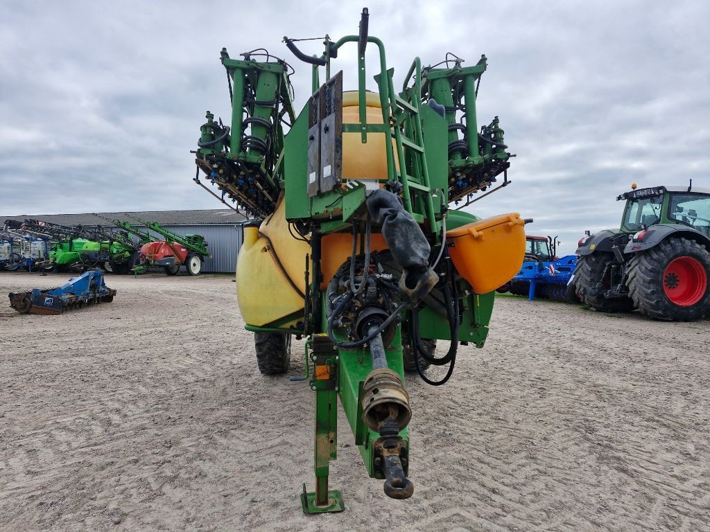 Pulverisateur AMAZONE Ux4200 - photo slide 10