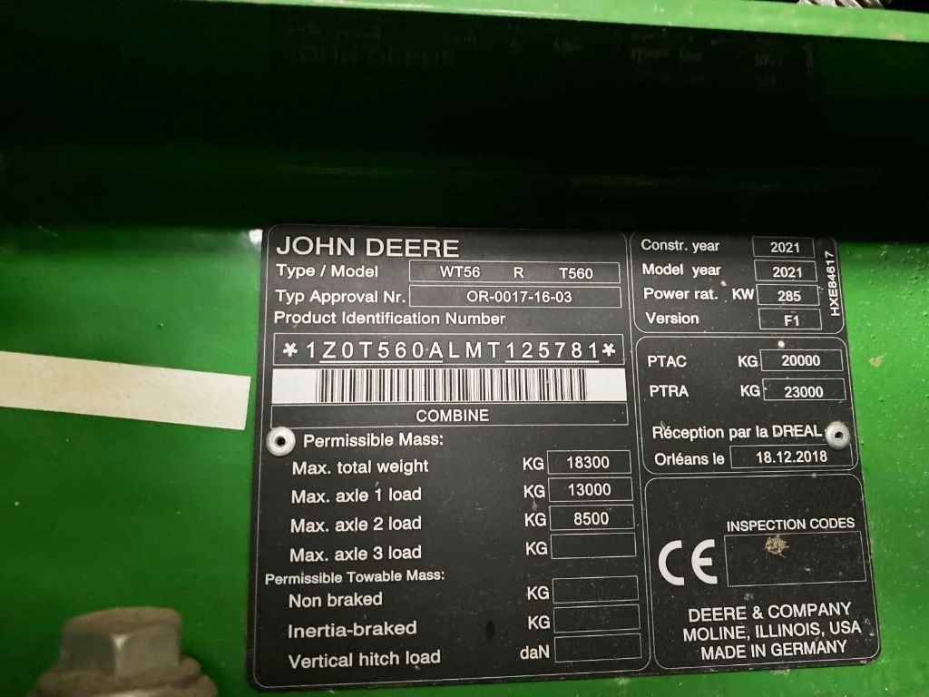 Moissonneuse JOHN DEERE T560 - photo slide 24