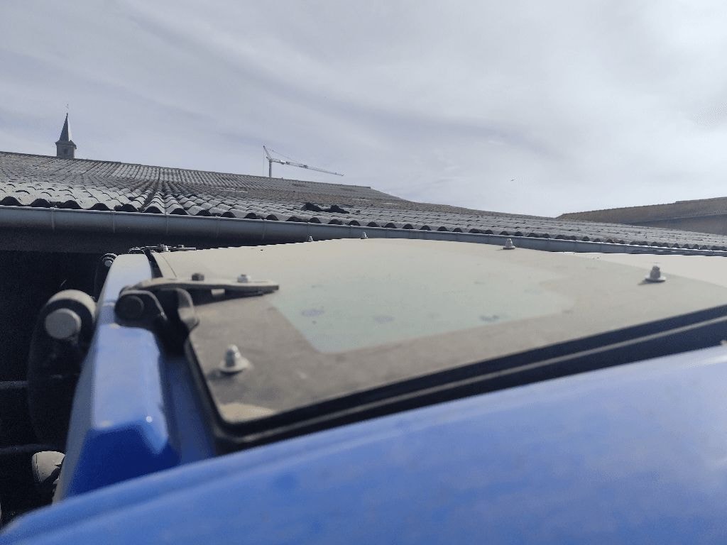 Tracteur NEW HOLLAND T4.85 - photo slide 10
