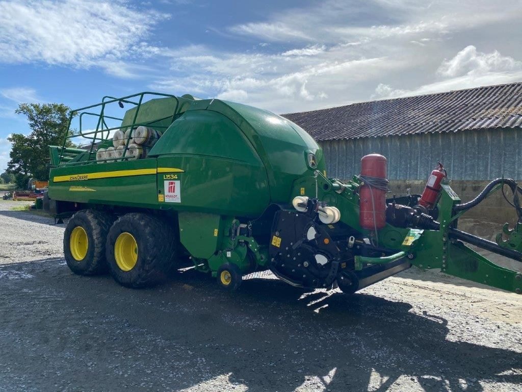 Presse haute densite JOHN DEERE L1534 - photo slide 4