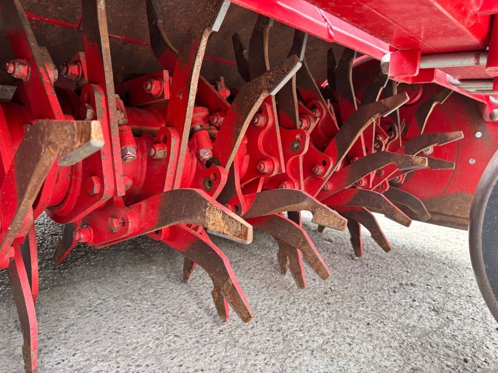 Fraise butteuse GRIMME Gf 400 - photo slide 11