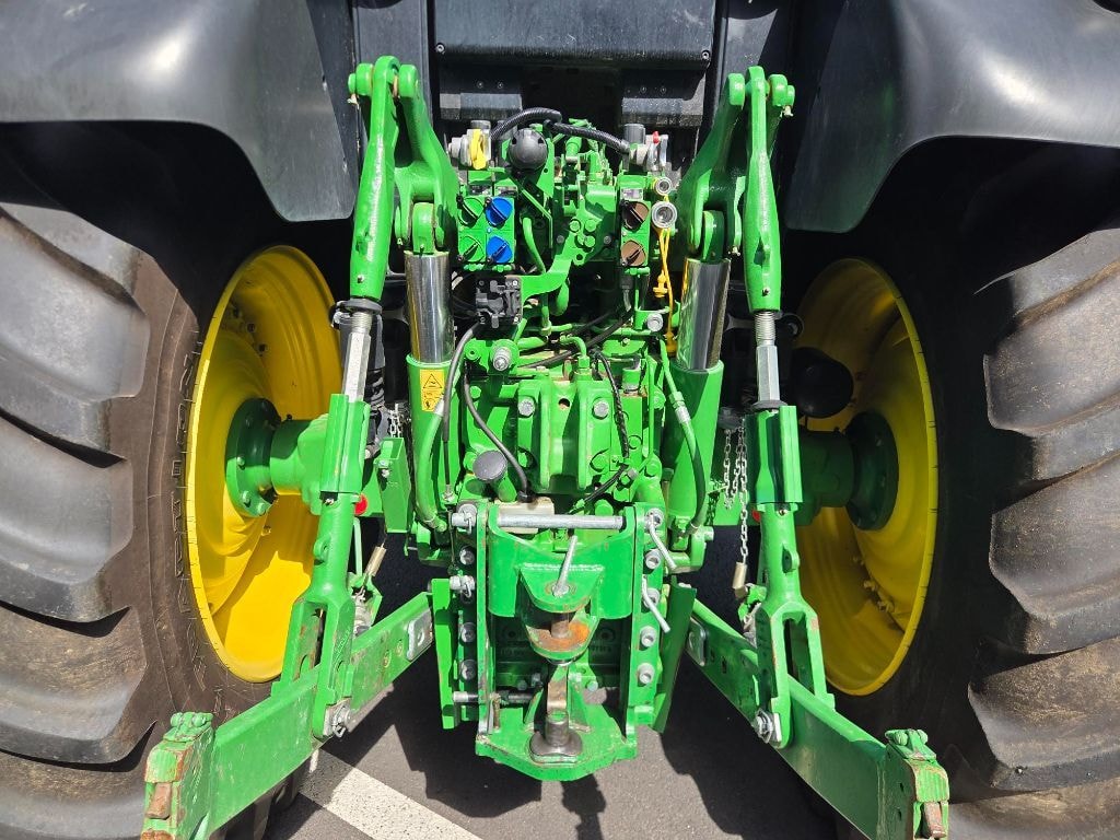 Tracteur JOHN DEERE 6175M - photo slide 13