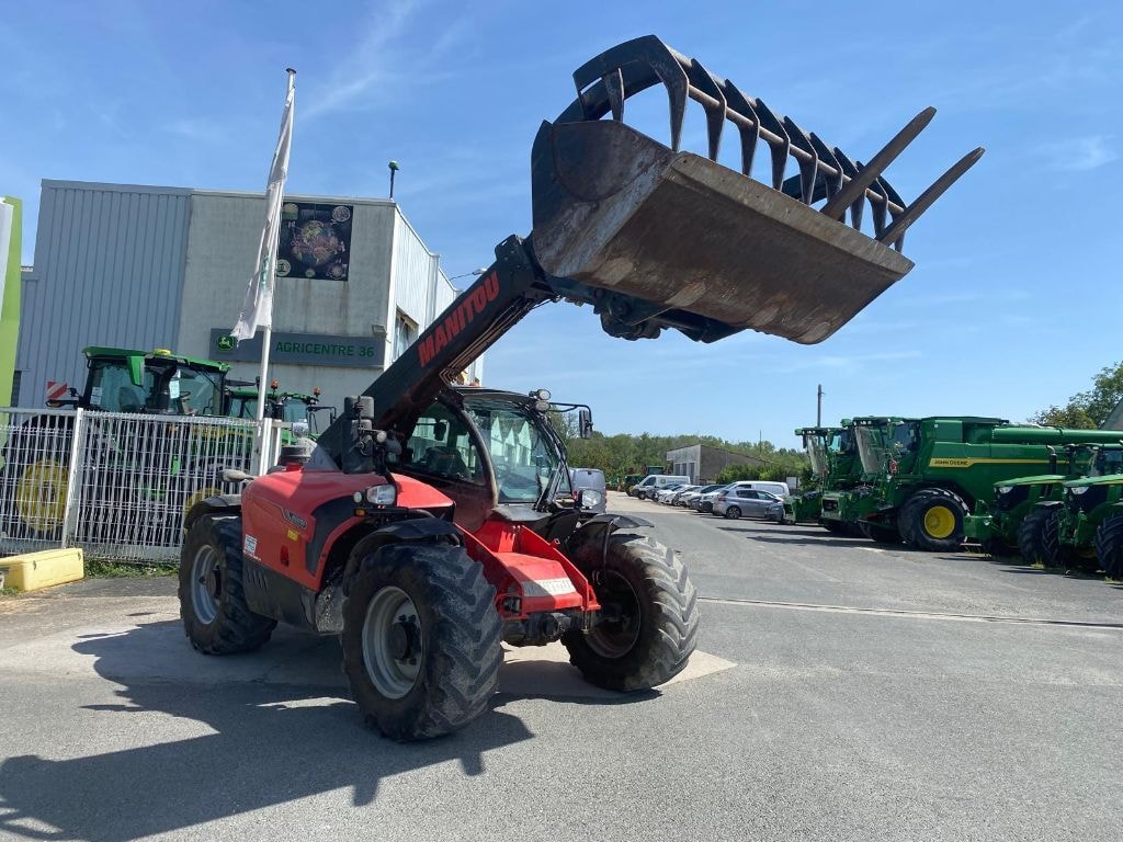 Telescopique MANITOU MLT 741-140 V+ - photo slide 2
