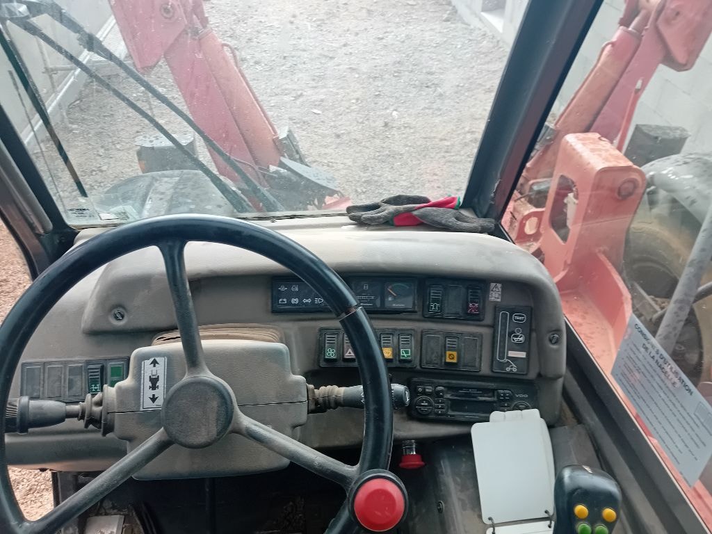 Telescopique MANITOU MT 1740 SLT ORH - photo slide 14