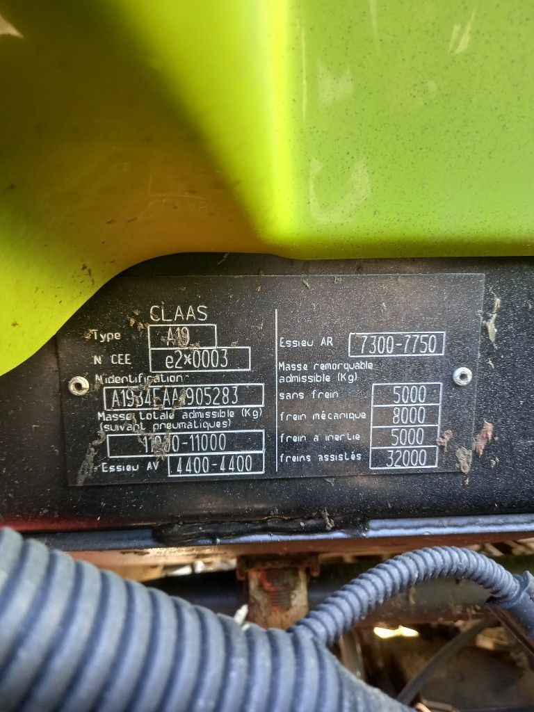 Tracteur CLAAS ARION 640 - photo slide 16