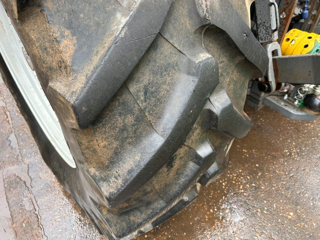 Tracteur MASSEY FERGUSON 8S.205 D7 EFF - photo slide 9