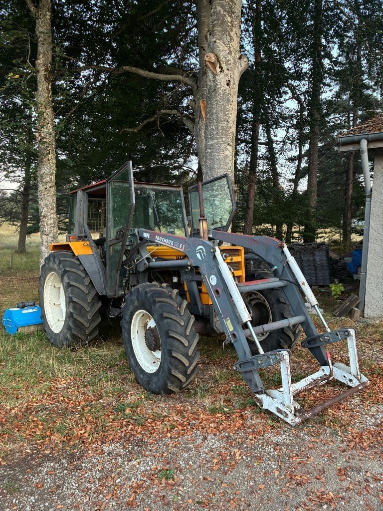 Tracteur RENAULT LS 75-14 - photo slide 1