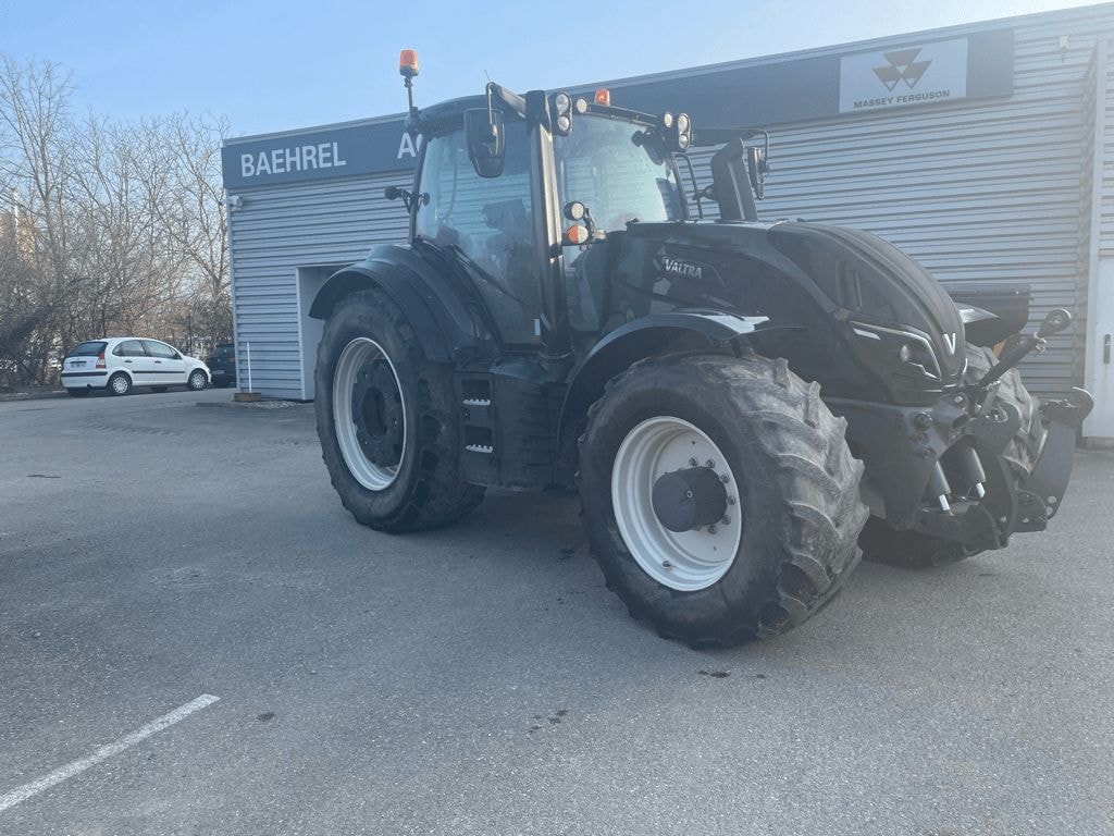 Tracteur VALTRA T254 - photo slide 2