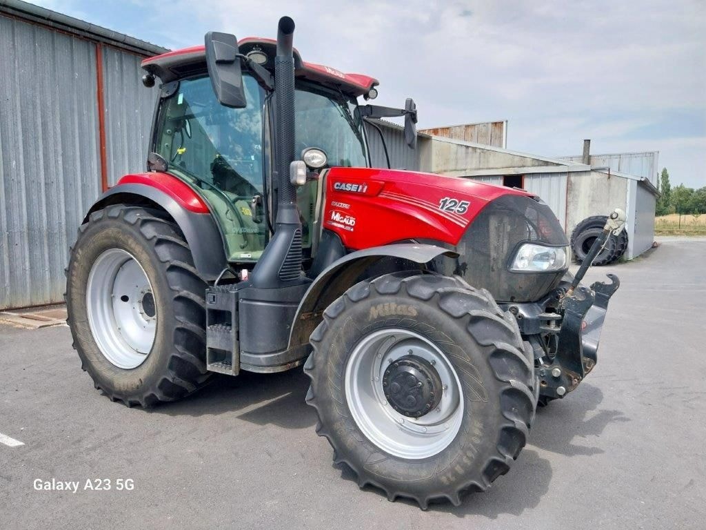 Tracteur CASE IH MAXXUM 125 X-LINE - photo slide 1