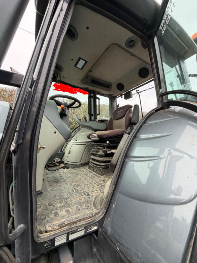 Tracteur VALTRA N163eV - photo slide 8