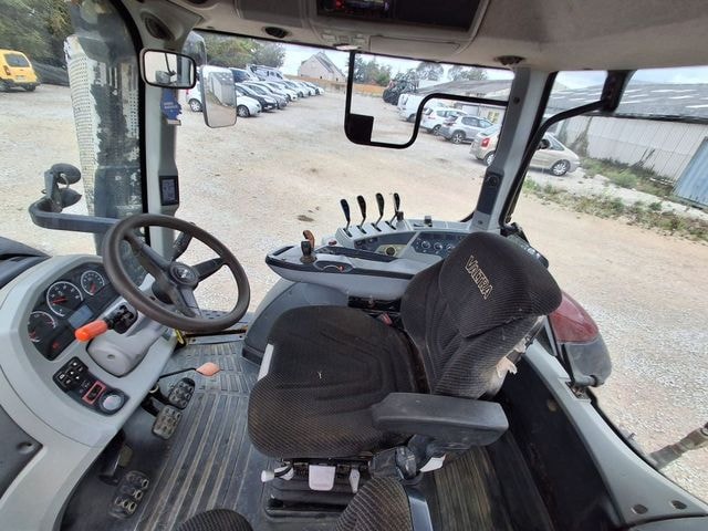 Tracteur VALTRA T144  ACTIVE - photo slide 11