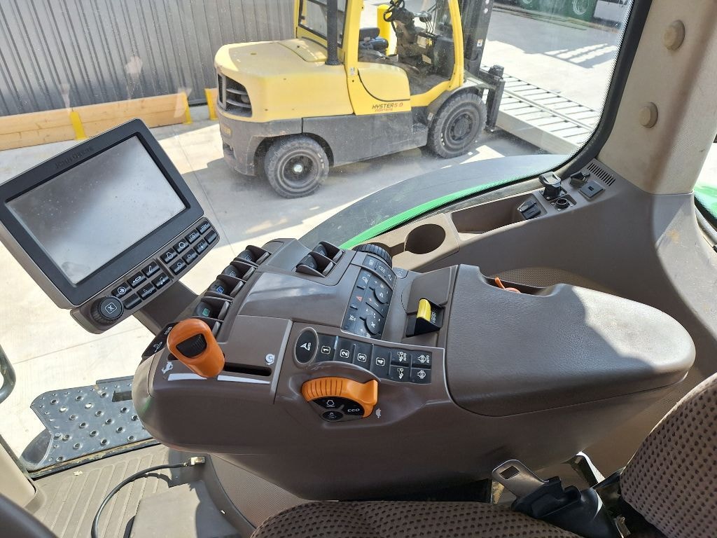 Tracteur JOHN DEERE 7230 R - photo slide 20