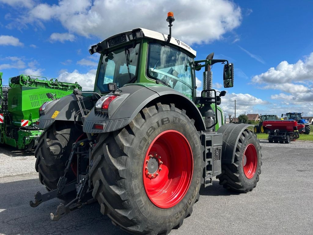 Tracteur FENDT 824 VARIO PROFI + - photo slide 5