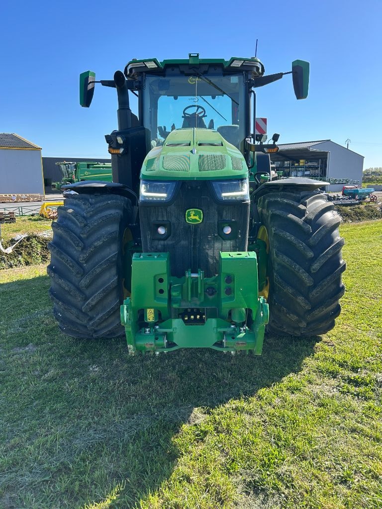 Tracteur JOHN DEERE 8R410 - photo slide 2