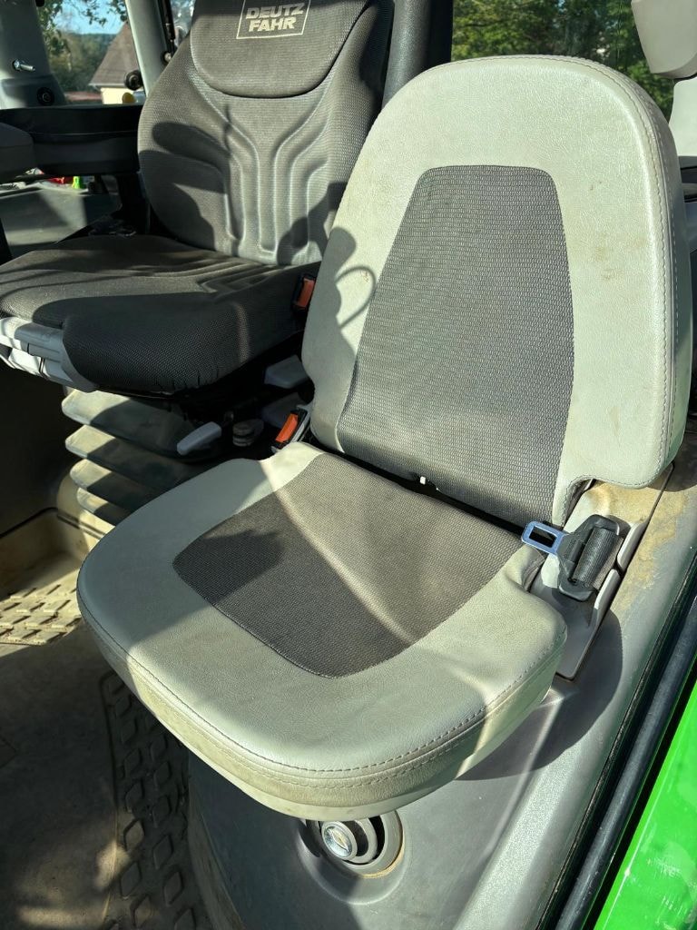 Tracteur DEUTZ FAHR 6160 RCShift - photo slide 20