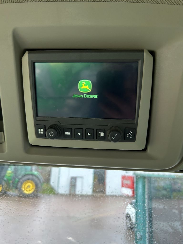 Tracteur JOHN DEERE 7R310 - photo slide 10