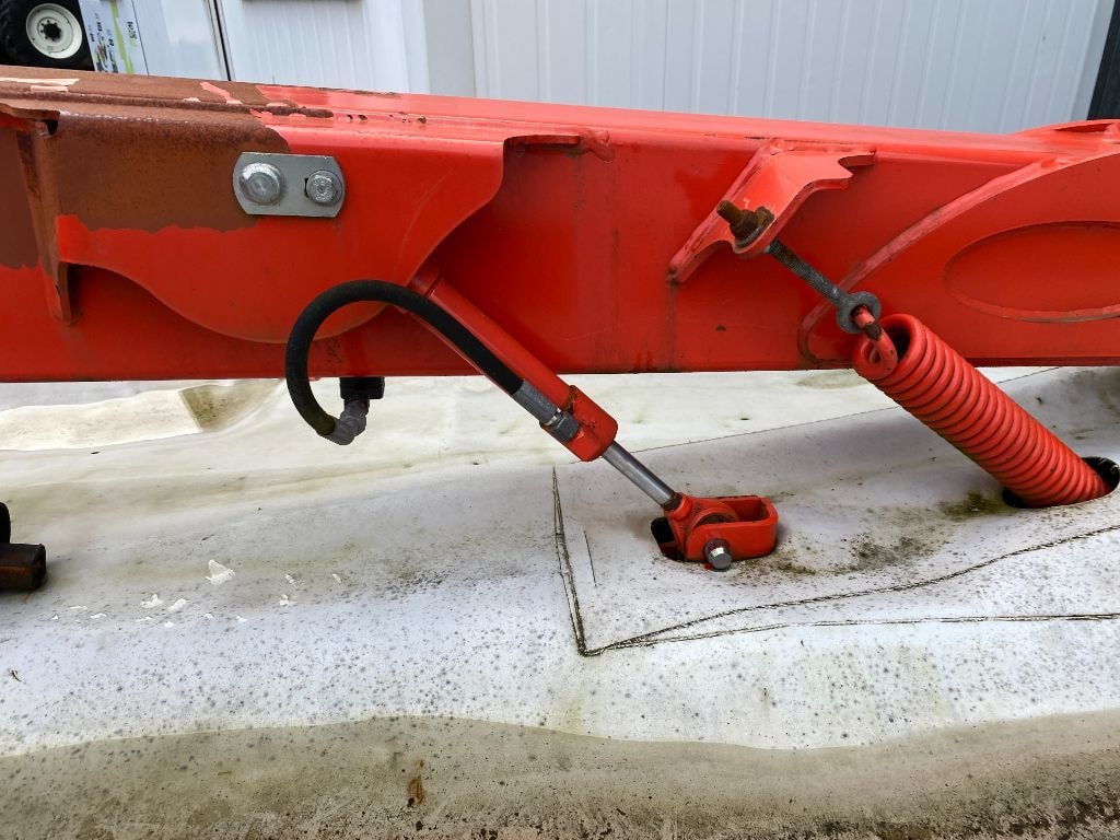 Faucheuse KUHN GMD4011 - photo slide 4