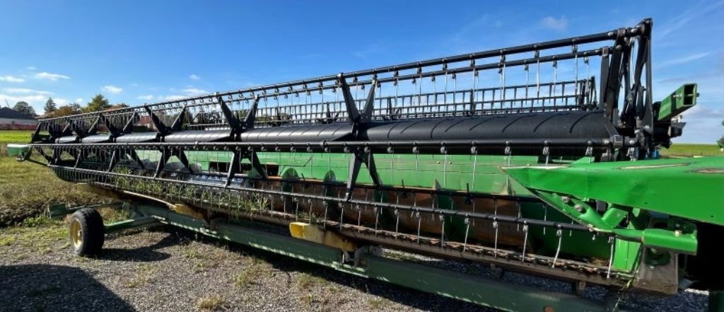 Moissonneuse JOHN DEERE S680 HM NON CONVENTIONNEL - photo slide 11
