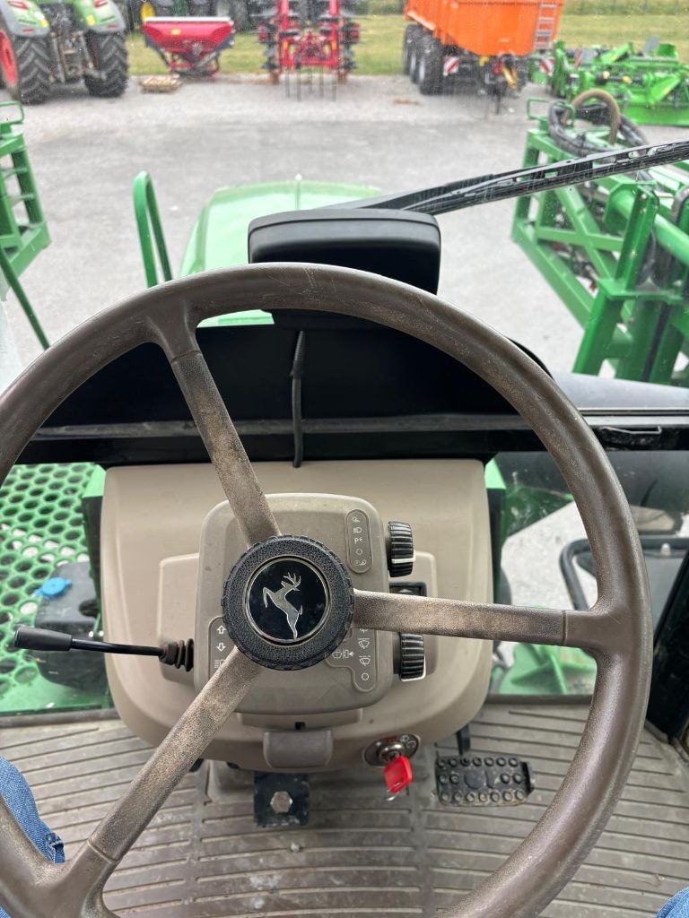 Pulverisateur automoteur JOHN DEERE 4040i - photo slide 40