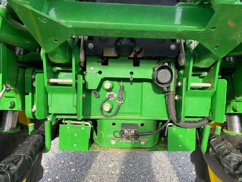 Pulverisateur automoteur JOHN DEERE R4140I - photo slide 27