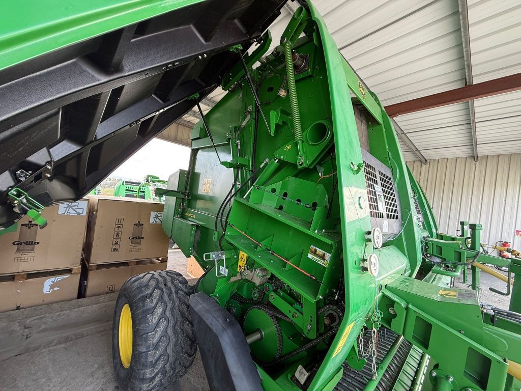 Presse balles rondes JOHN DEERE 864 MAXICUT 14 COUTEAUX - photo slide 6