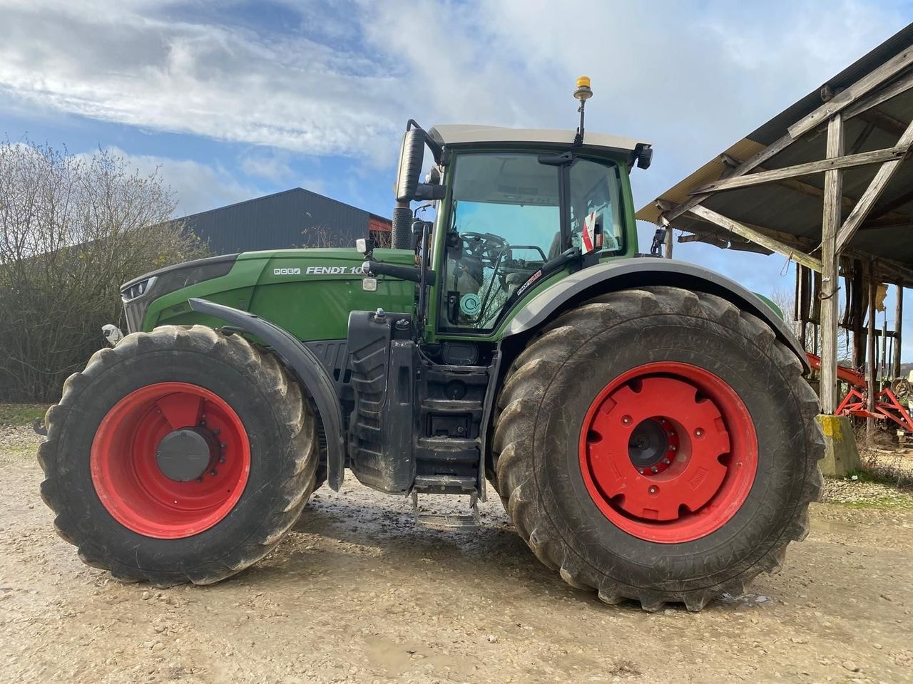 Tracteur FENDT 1050 VARIO PROFI + - photo slide 3