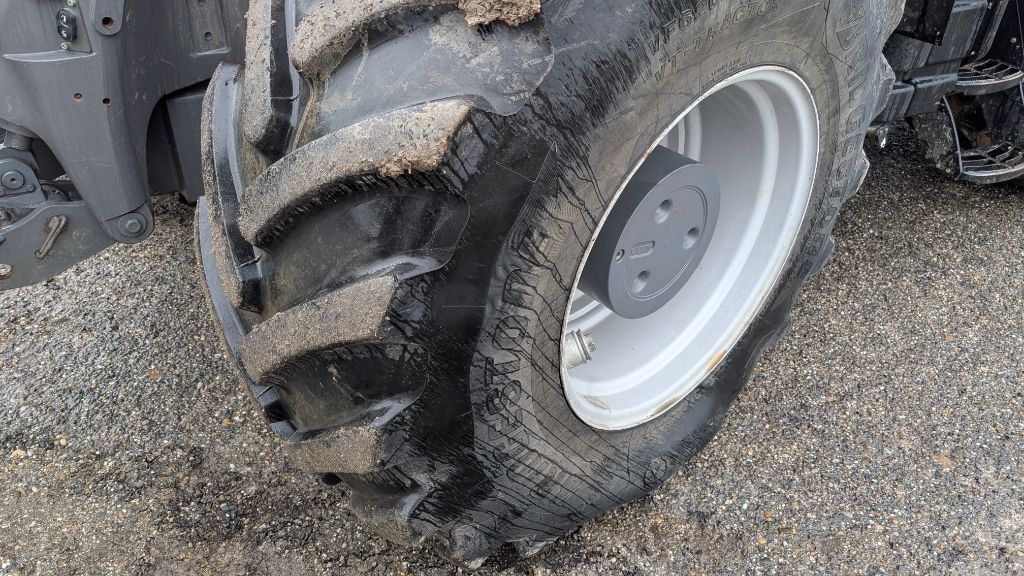 Tracteur MASSEY FERGUSON 8740 DYNA-VT EXCLUSIVE - photo slide 17