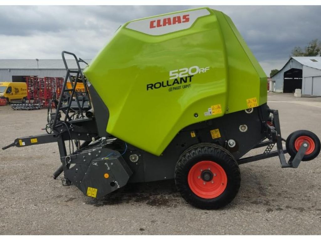 Presse balles rondes CLAAS rollant 520  - photo slide 4