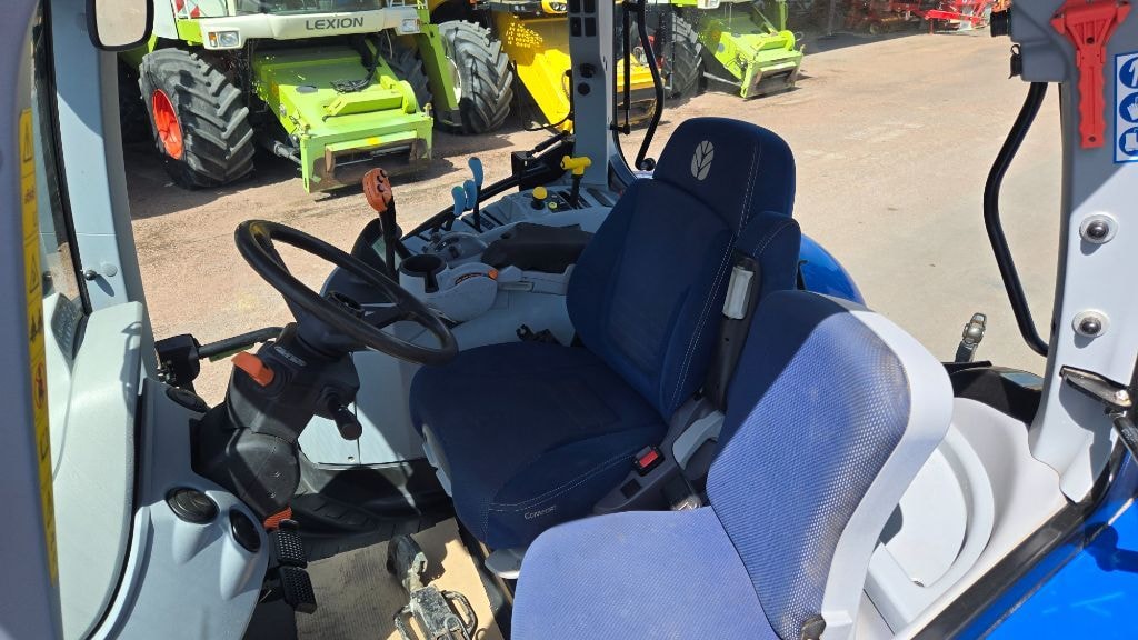 Tracteur NEW HOLLAND T7.195S - photo slide 3