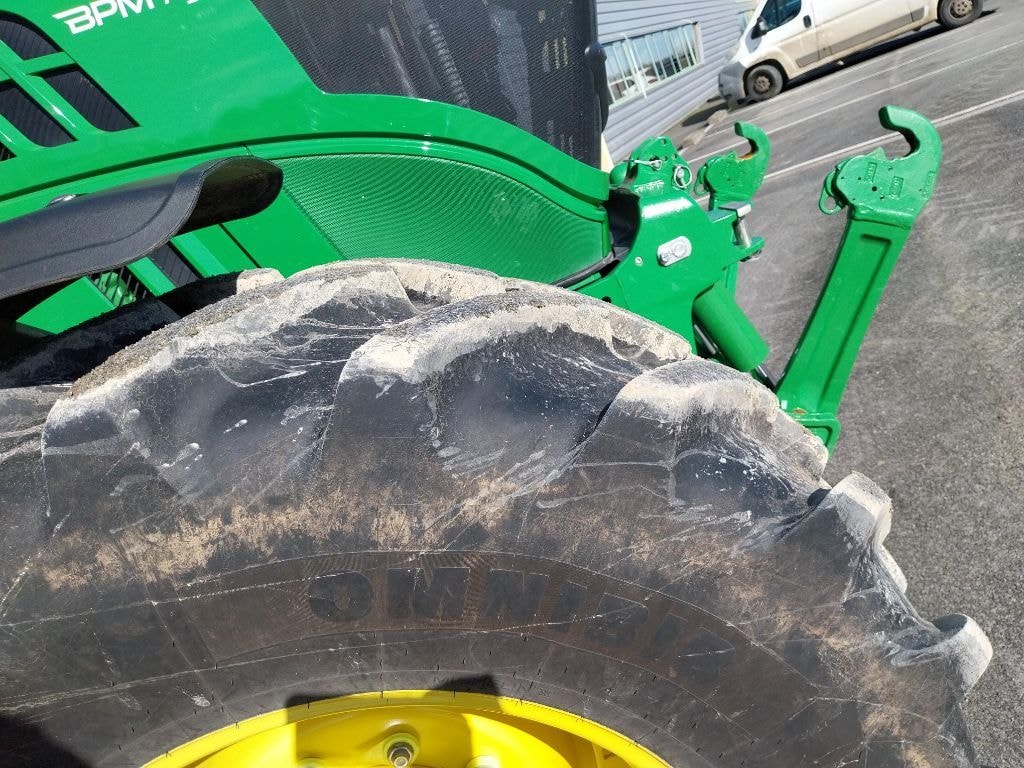 Tracteur JOHN DEERE 6155M - photo slide 8
