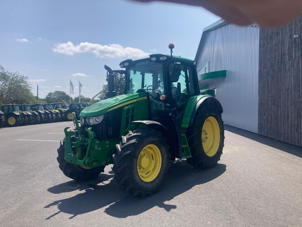 Tracteur JOHN DEERE 6110M - photo slide 4