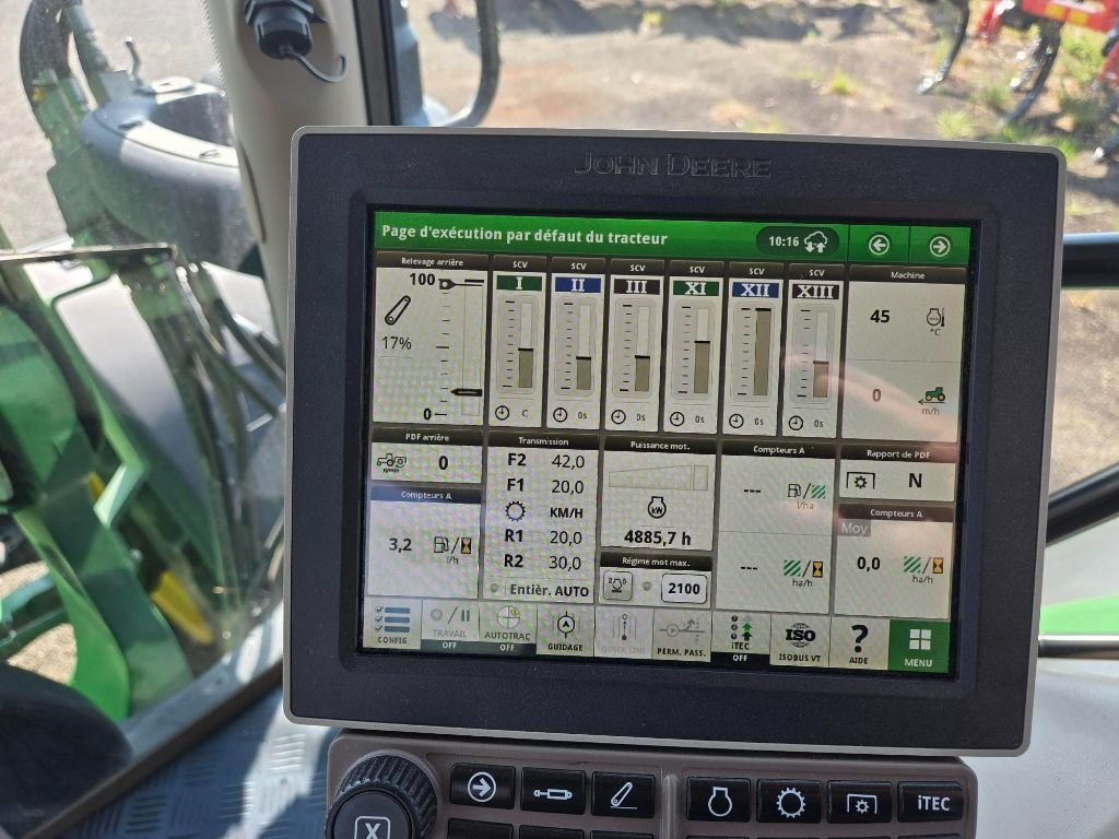 Tracteur chargeur JOHN DEERE 6130R - photo slide 9