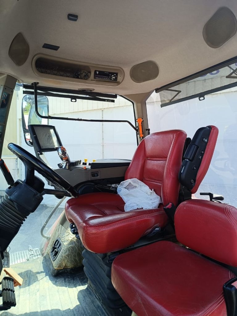 Tracteur CASE IH MAGNUM 310 CVX - photo slide 5