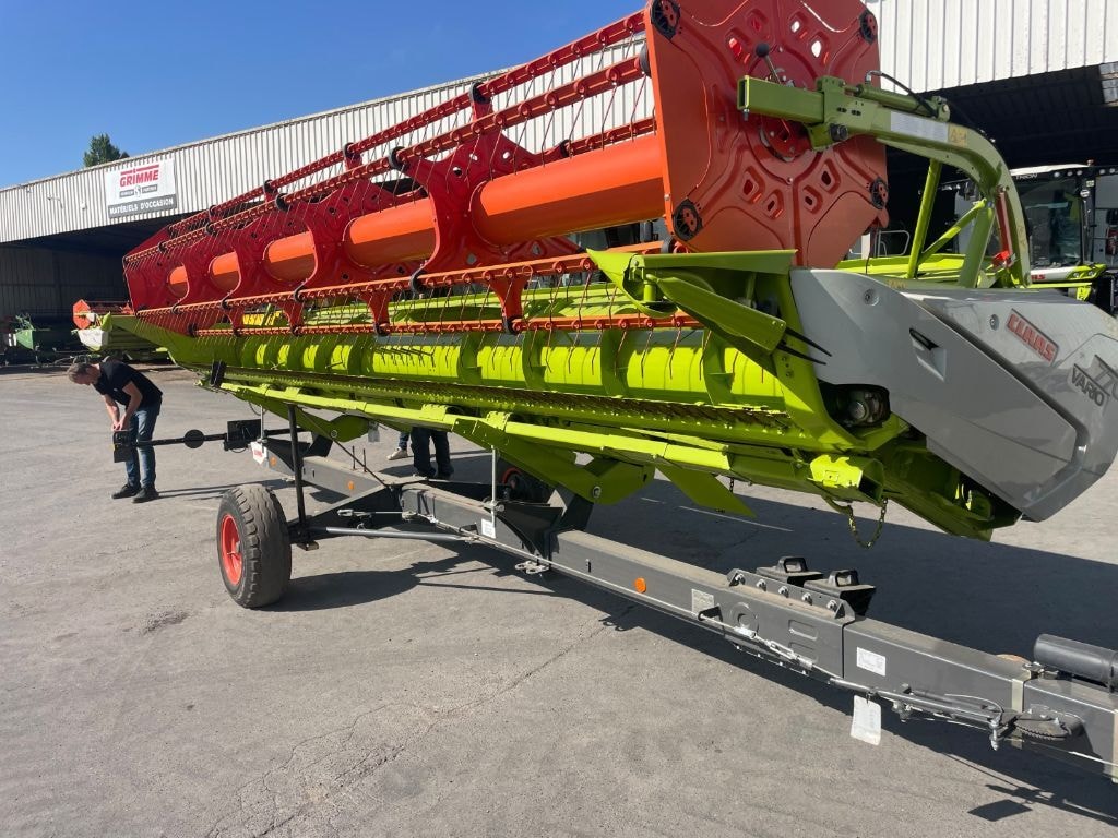 Moissonneuse CLAAS lexion 6600 - photo slide 10