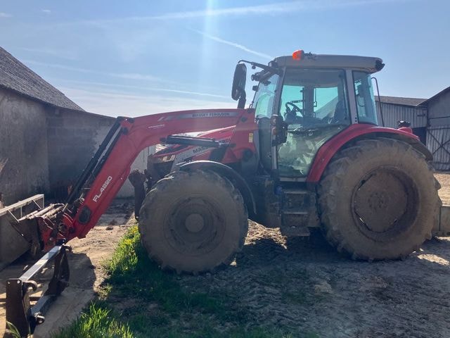 Tracteur chargeur MASSEY FERGUSON MF 5s115 d6 efficient - photo slide 1