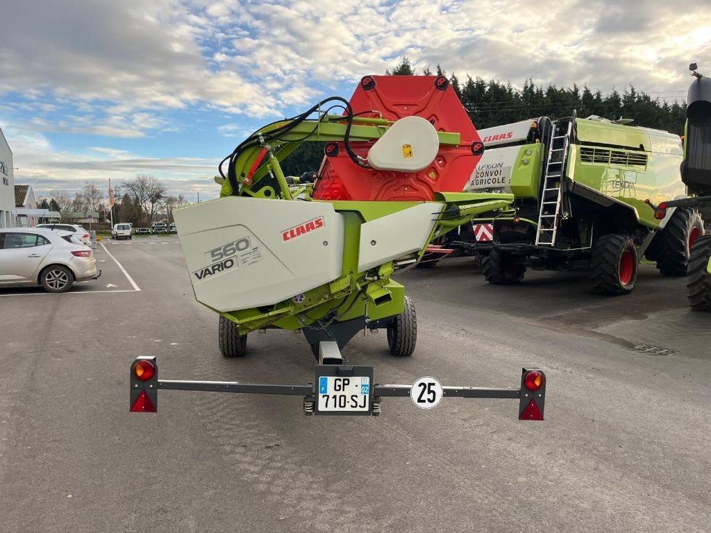 Moissonneuse CLAAS Trion 520 - photo slide 23