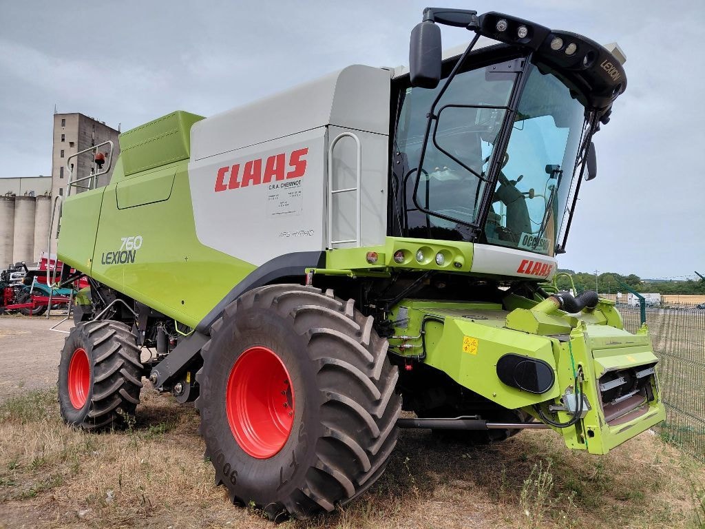 Moissonneuse CLAAS LEXION 760 - photo slide 2