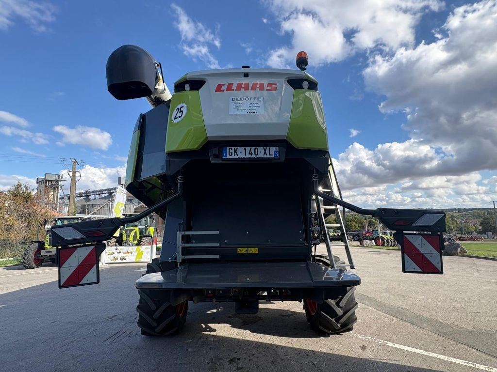 Moissonneuse CLAAS TRION 730 - photo slide 6