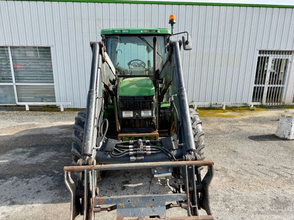 Tracteur chargeur JOHN DEERE 6310 - photo slide 9