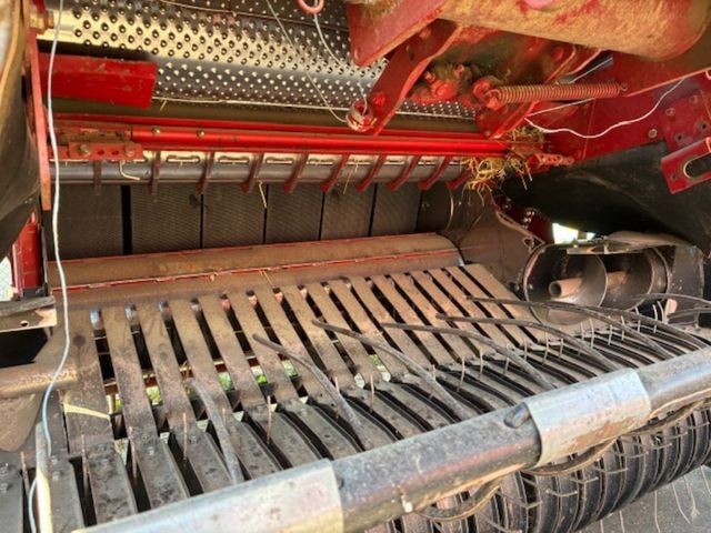 Presse balles rondes CASE IH RBX462 - photo slide 6