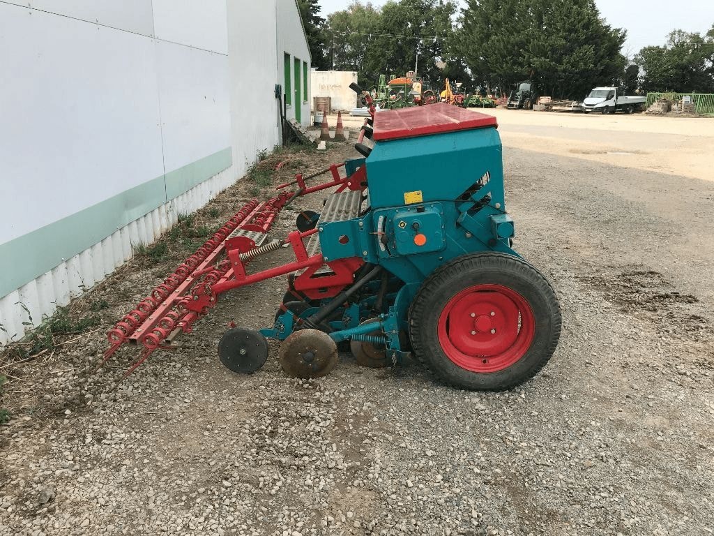 Herse rotative SULKY COMBINE DE SEMI SULKY  - photo slide 19