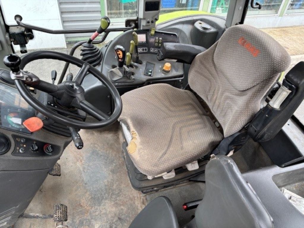 Tracteur CLAAS ARES 657 ATZ - photo slide 5
