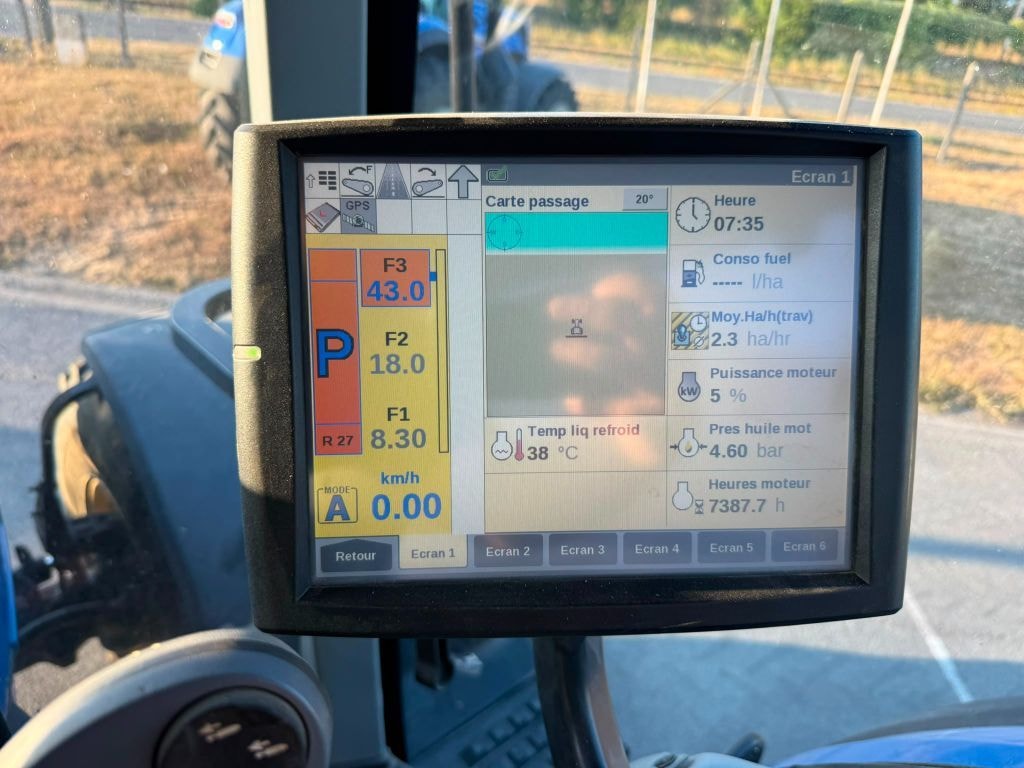 Tracteur NEW HOLLAND T7.315 AC - photo slide 19
