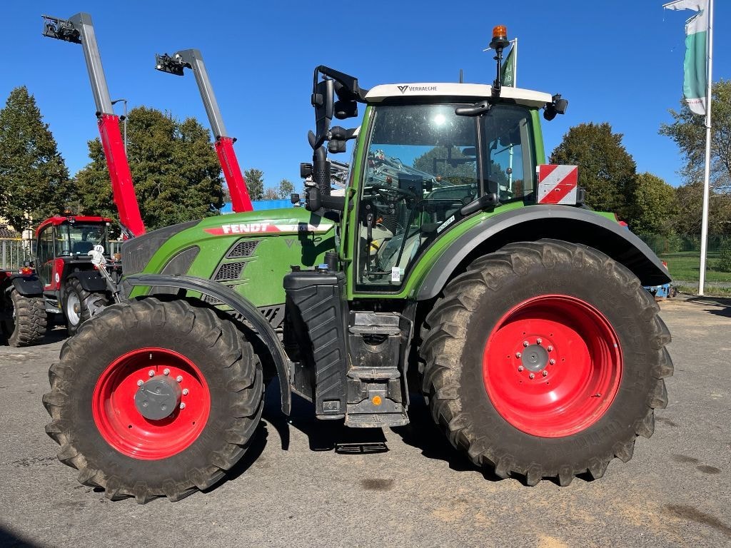 Tracteur FENDT 716 VARIO POWER + - photo slide 2