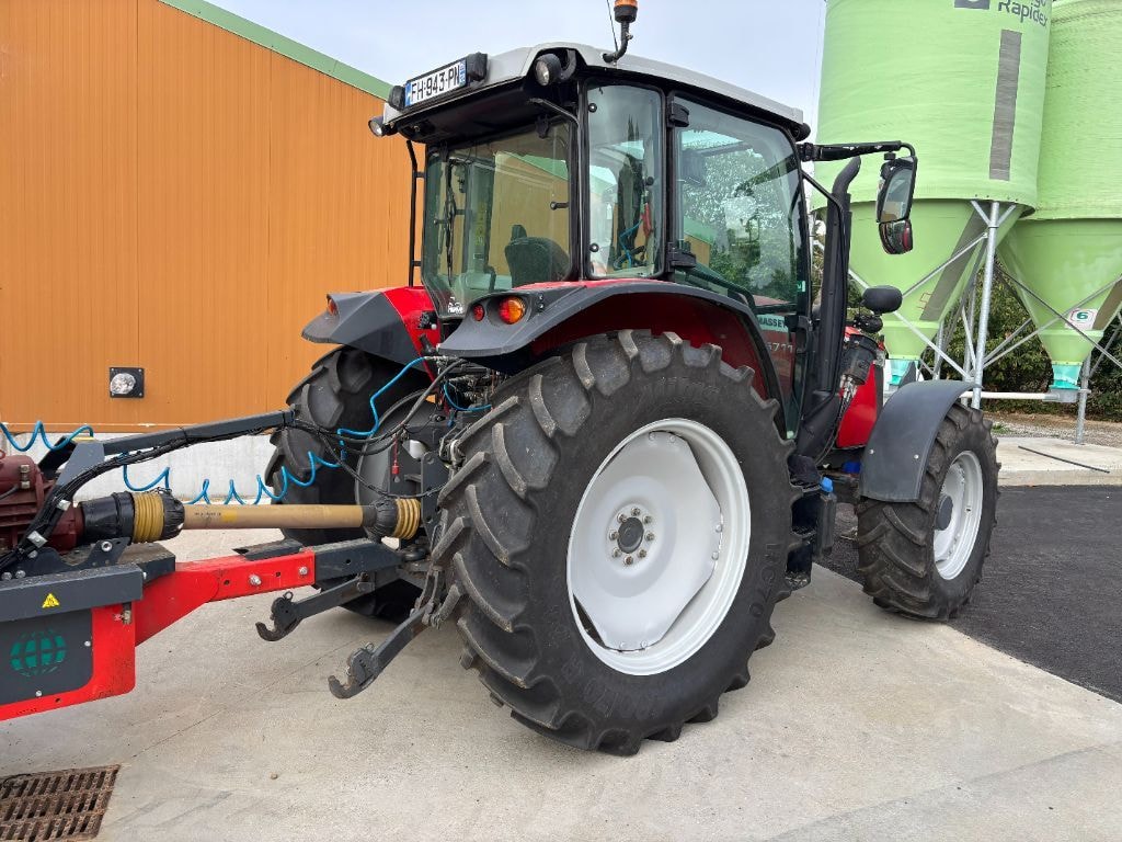 Tracteur MASSEY FERGUSON 5711 ESSENTIAL DYNA-4 - photo slide 3