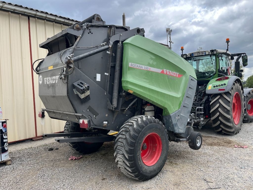 Presse balles rondes FENDT Rotana 180 vxtra  - photo slide 11