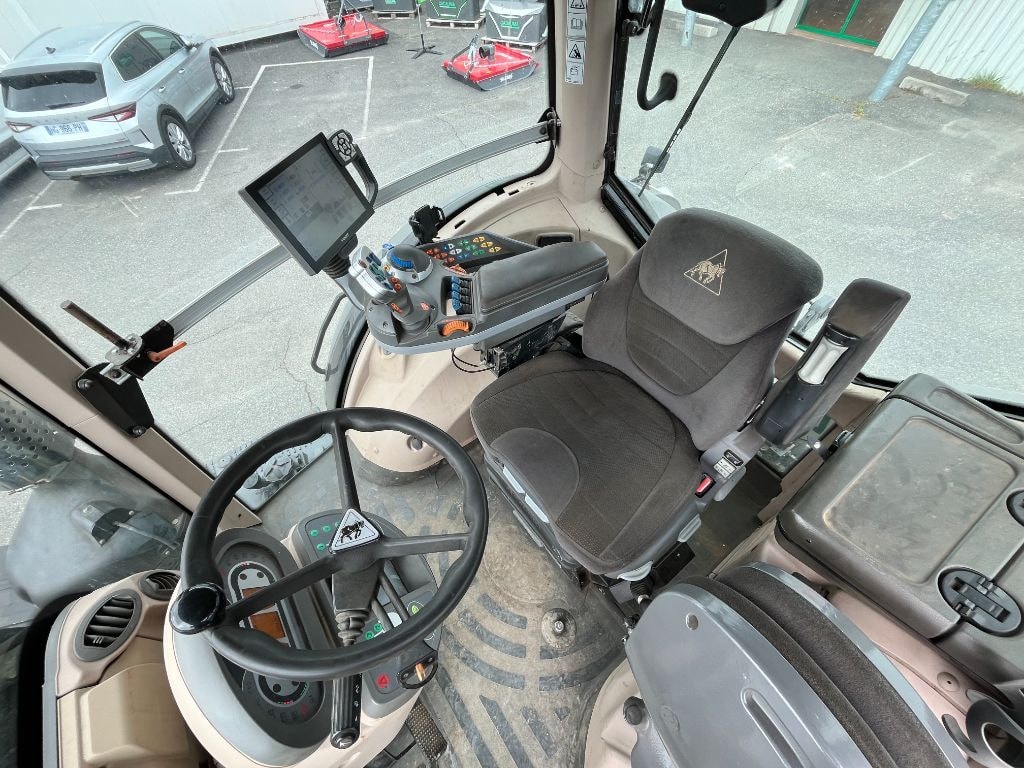 Tracteur FENDT 824 VARIO PROFI + - photo slide 11