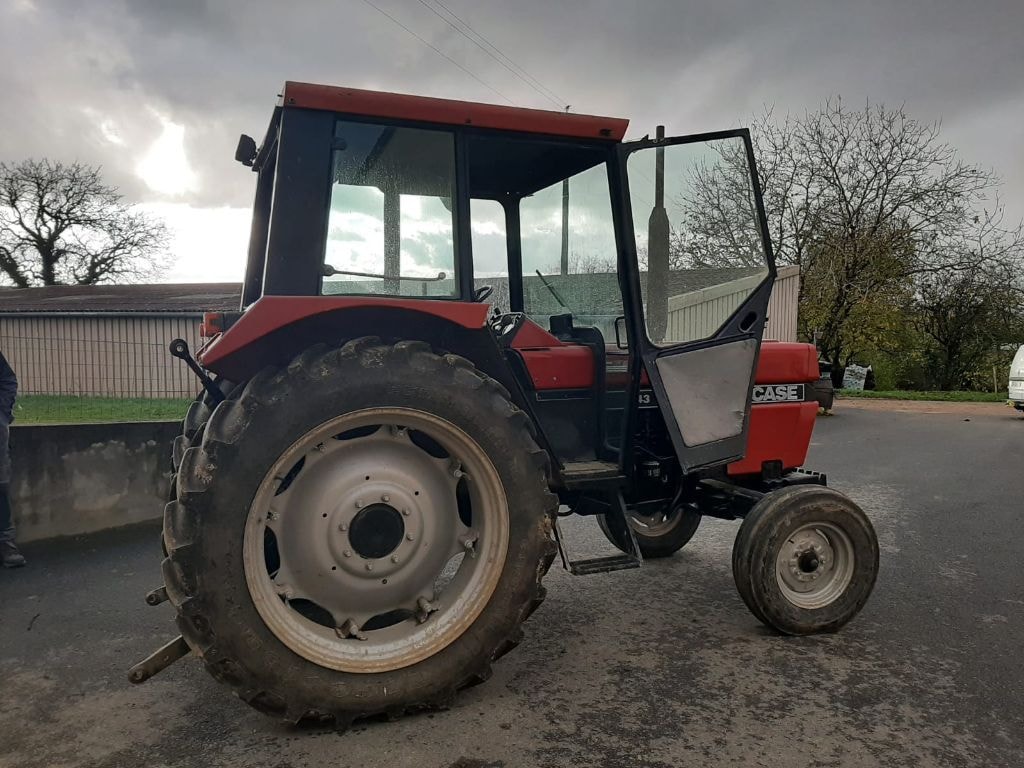Tracteur CASE IH 743 - photo slide 15