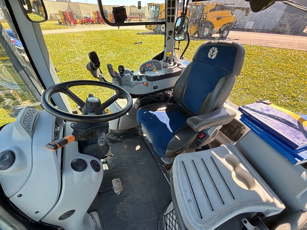 Tracteur NEW HOLLAND T7.210 - photo slide 8
