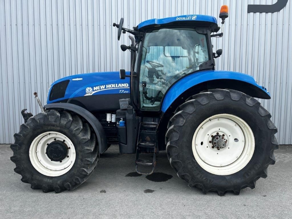 Tracteur NEW HOLLAND T7.210 AC - photo slide 51